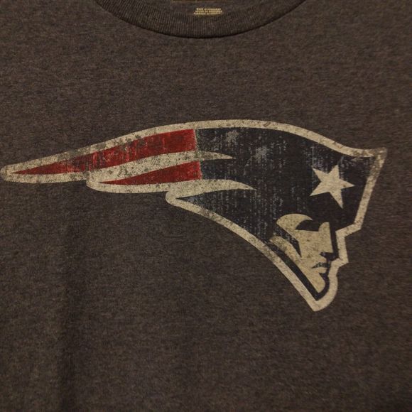 New England patriots tshirt mens L Large blue team apparel short sleeve logo - Picture 3 of 7